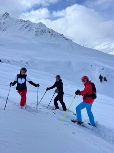 Mehr über den Artikel erfahren Jetzt anmelden zur Skifreizeit im März